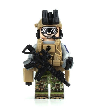 Marine Raider Special Forces Minifigure, BB61