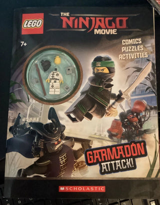Ninjago Garmadon Attack - LEGO® Book with Ninjago Mini-Fig Building Kit LEGO®