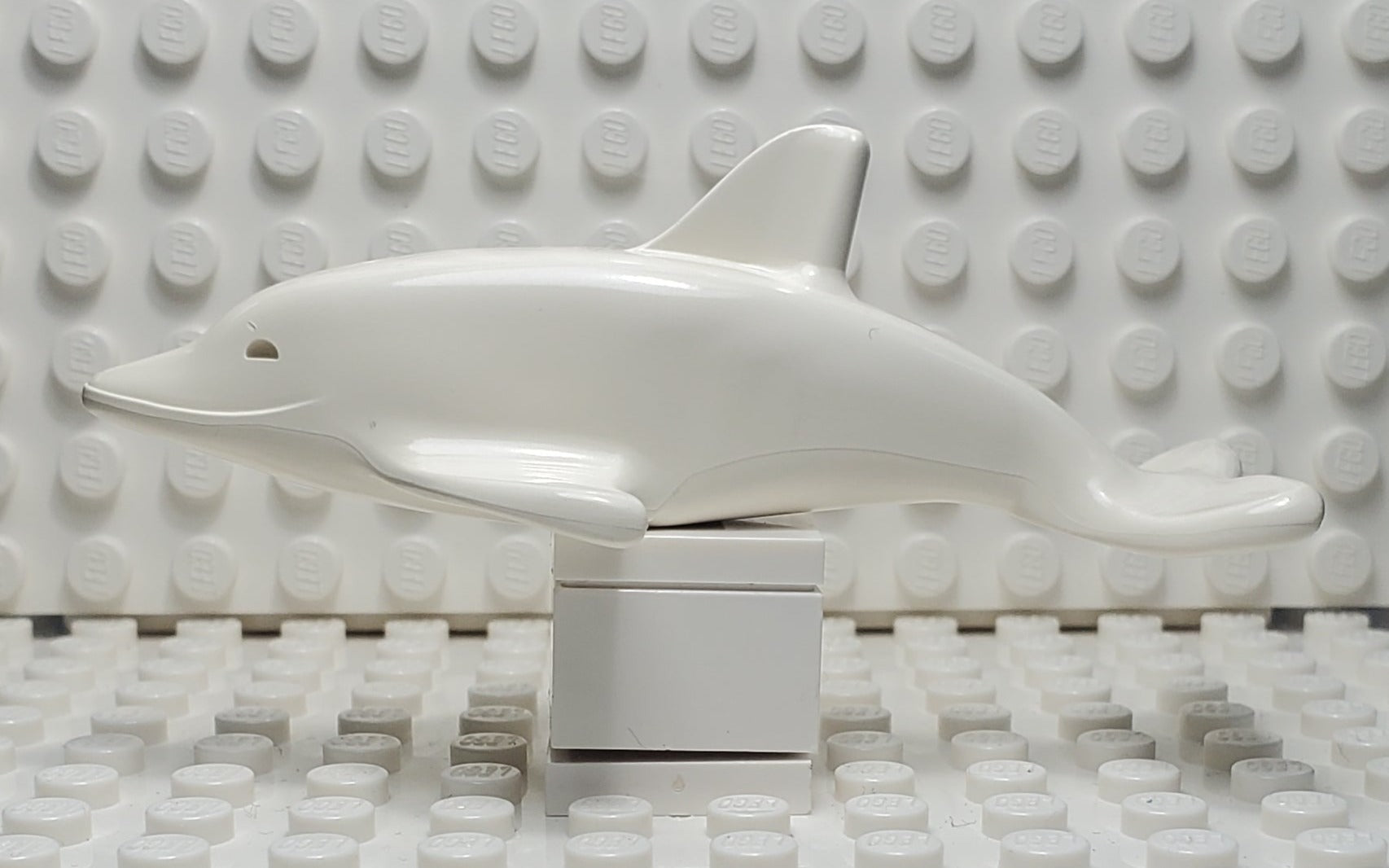 LEGO® Dolphin with Normal Connection and Axle Holder – United