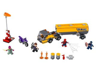 Tanker Truck Takedown, 76067 Building Kit LEGO®   