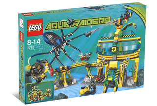 Aquabase Invasion, 7775 Building Kit LEGO®   