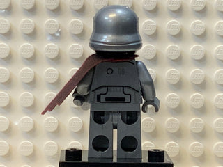 Captain Phasma, sw0684 (Rounded Mouth Pattern) Minifigure LEGO®   