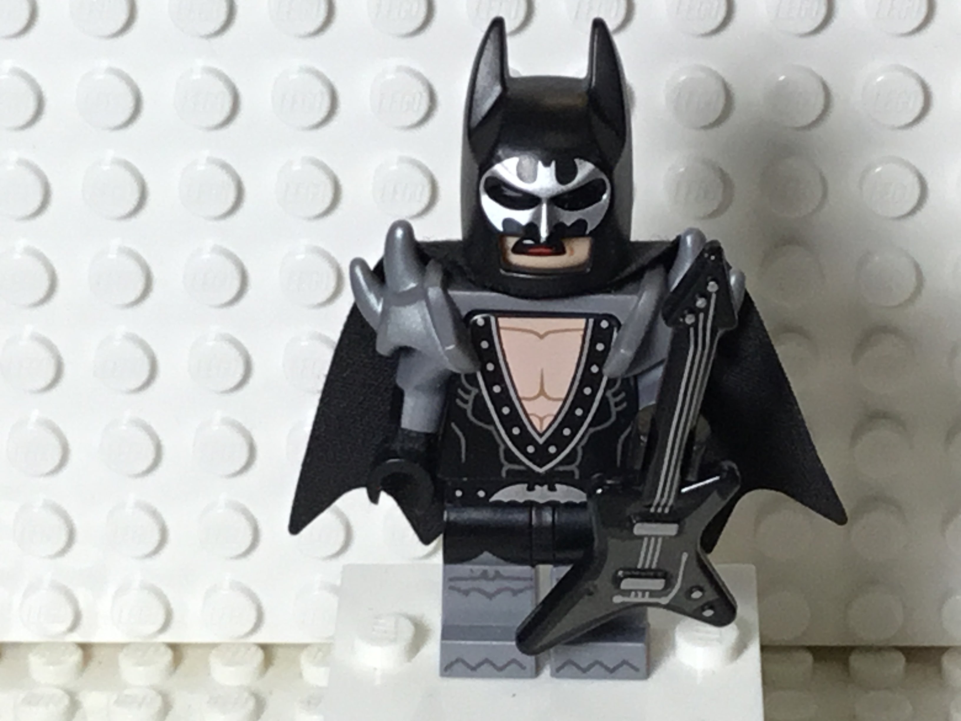 Glam Metal Batman, coltlbm-2 – United Brick Co®