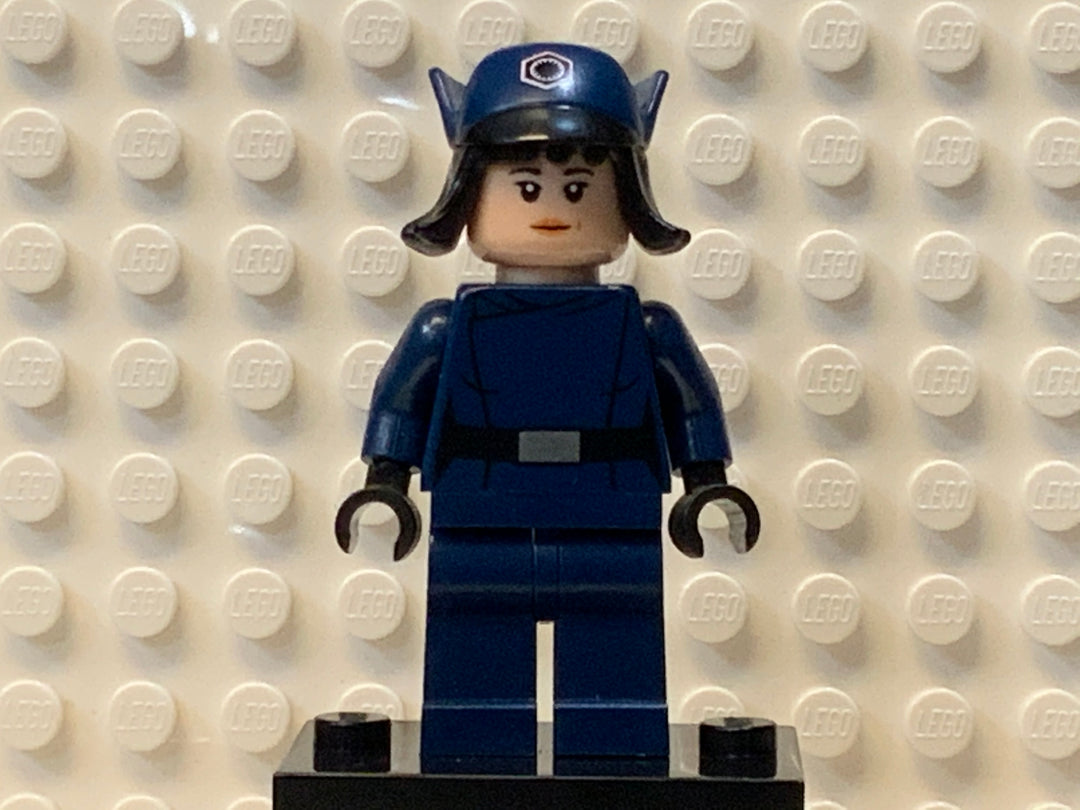 Rose Tico - First Order Officer Disguise - sw0901