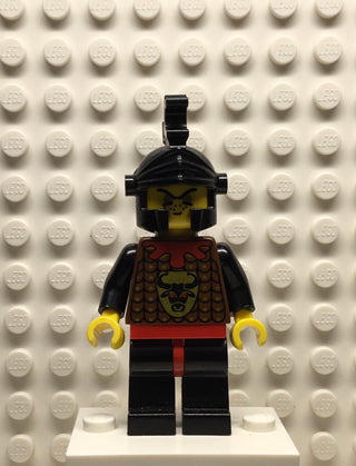 Knights Kingdom I, Robber 2, Black Dragon Helmet, cas045 Minifigure LEGO®   