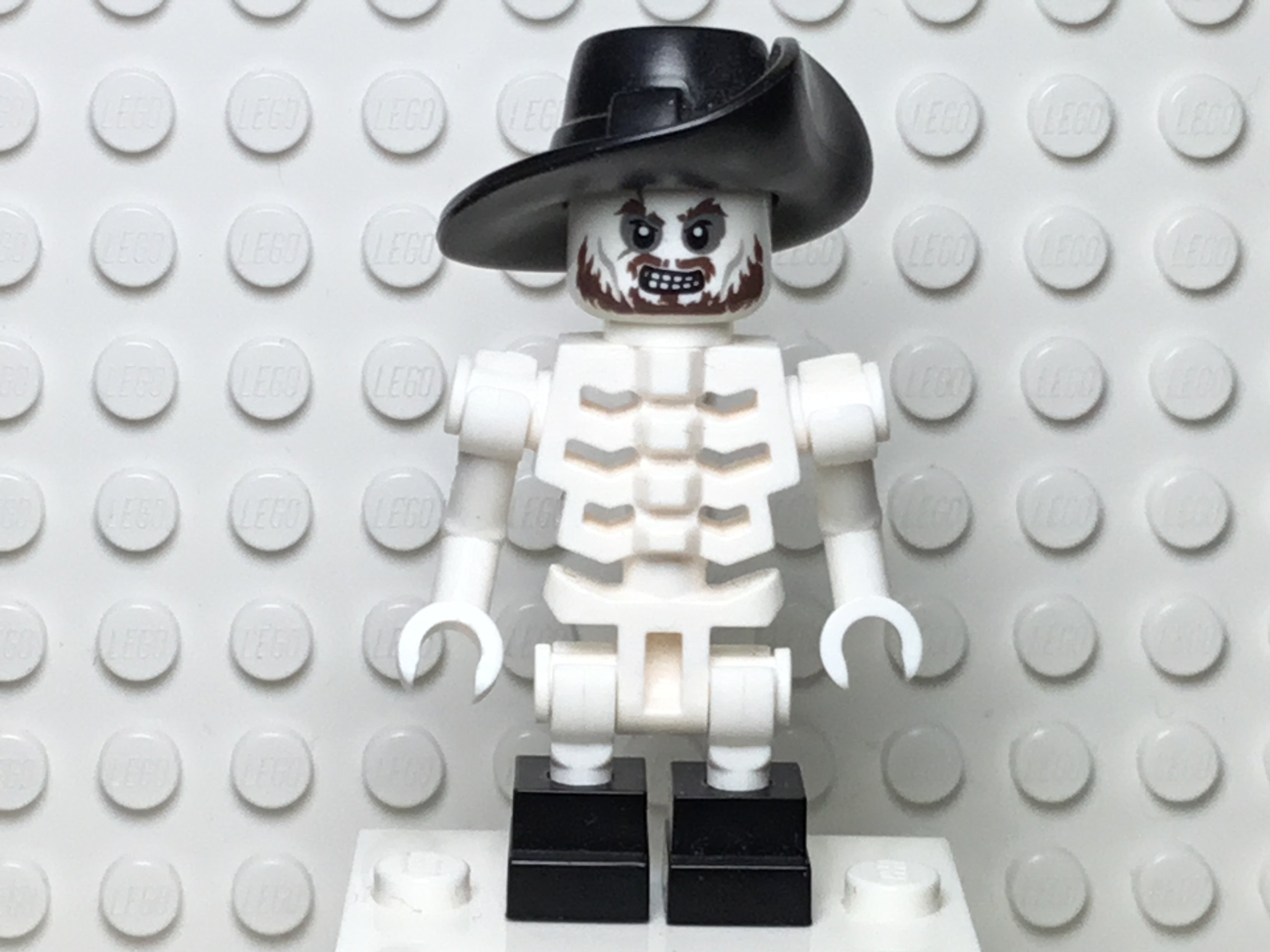 Skeleton Barbossa, poc003 – United Brick Co® - Main Image