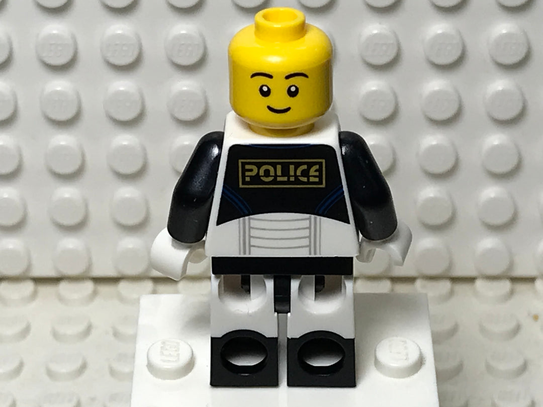 Space Police Guy, col21-10