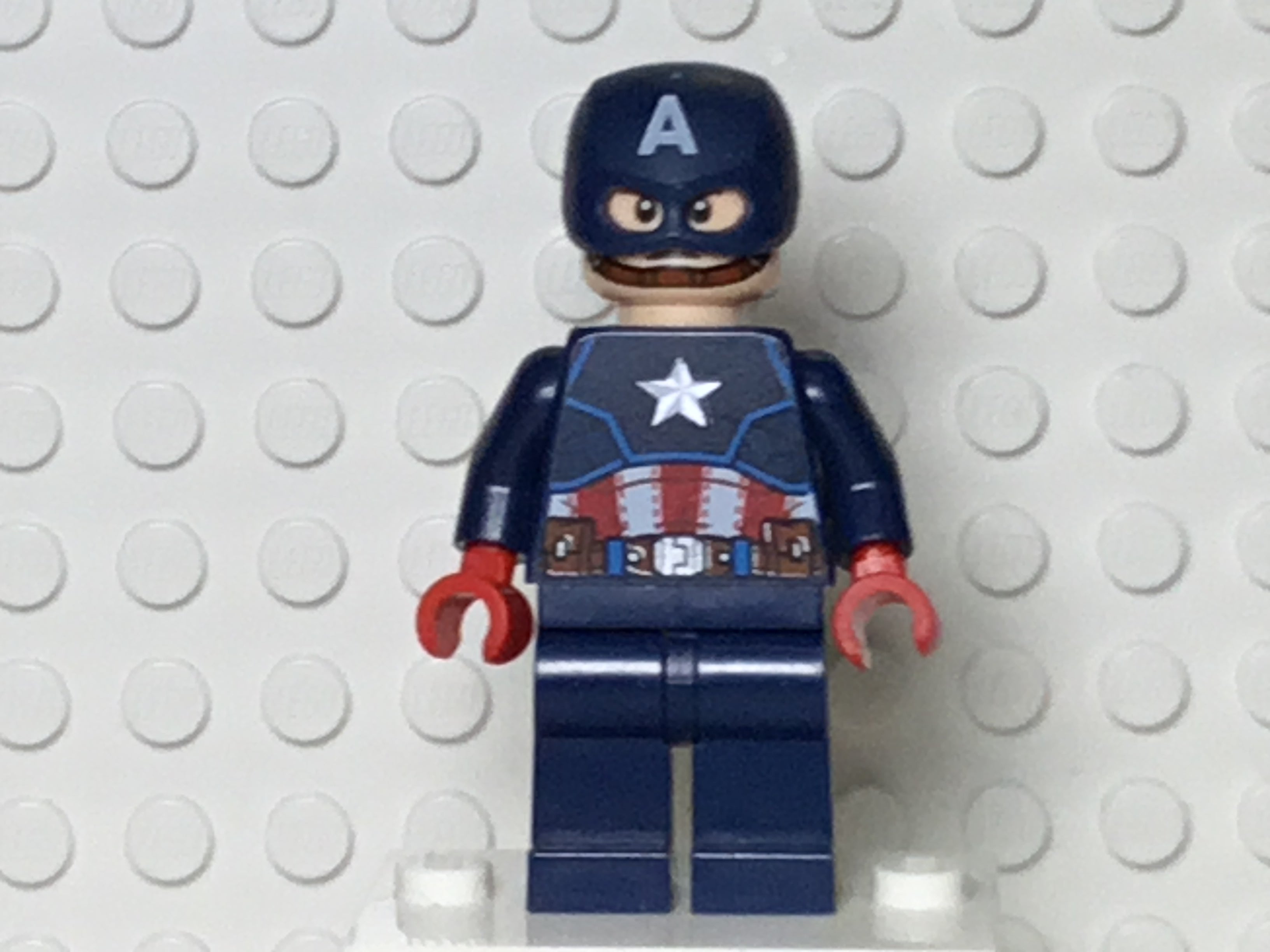 Captain America, sh0686 – United Brick Co® - Main Image