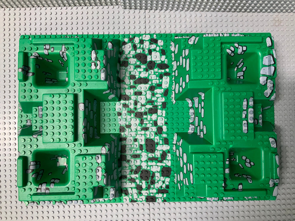 32x48 Raised Baseplate w/ 4 Corner Pits & Rock Path 30271px2 LEGO® Part LEGO®   