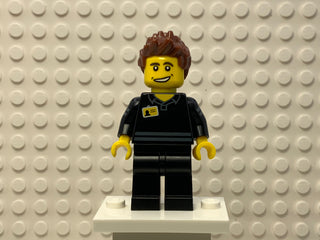 Store Employee gen132 100 LEGO Stores North America Back Printing United Brick Co