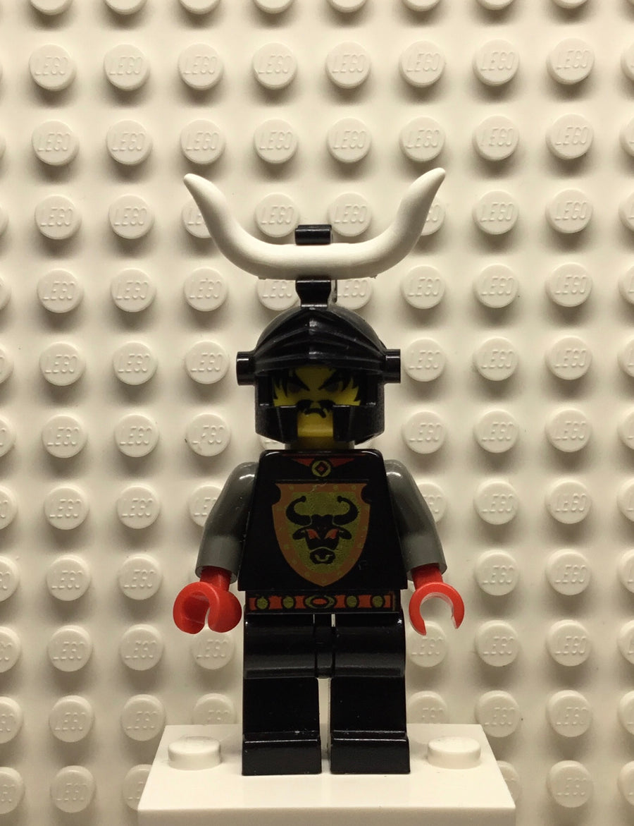 Knights Kingdom I, Cedric the Bull, Black Dragon Helmet, Horns, cas046 Minifigure LEGO®   
