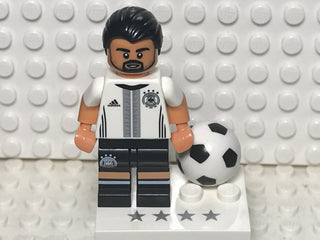 Sami Khedira, coldfb-11 Minifigure LEGO® Complete with stand and accessories  