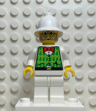 Dr. Kilroy - Green Vest, White Legs, adv026 Minifigure LEGO®   