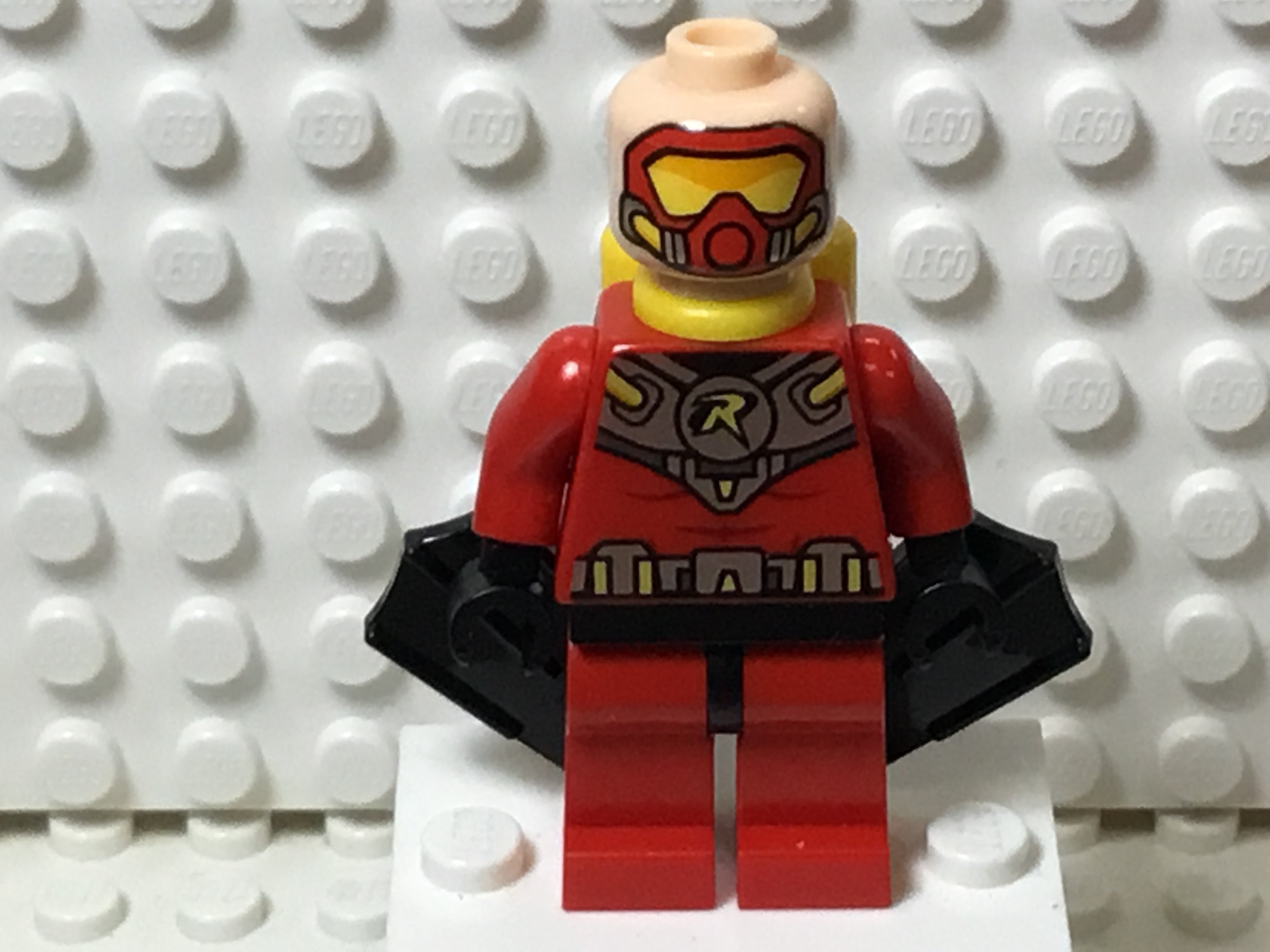 Scuba Robin, sh0161 – United Brick Co® - Main Image