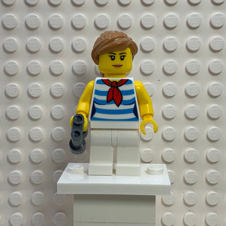 Sailor - Female with Life Jacket, idea098 Minifigure LEGO®   