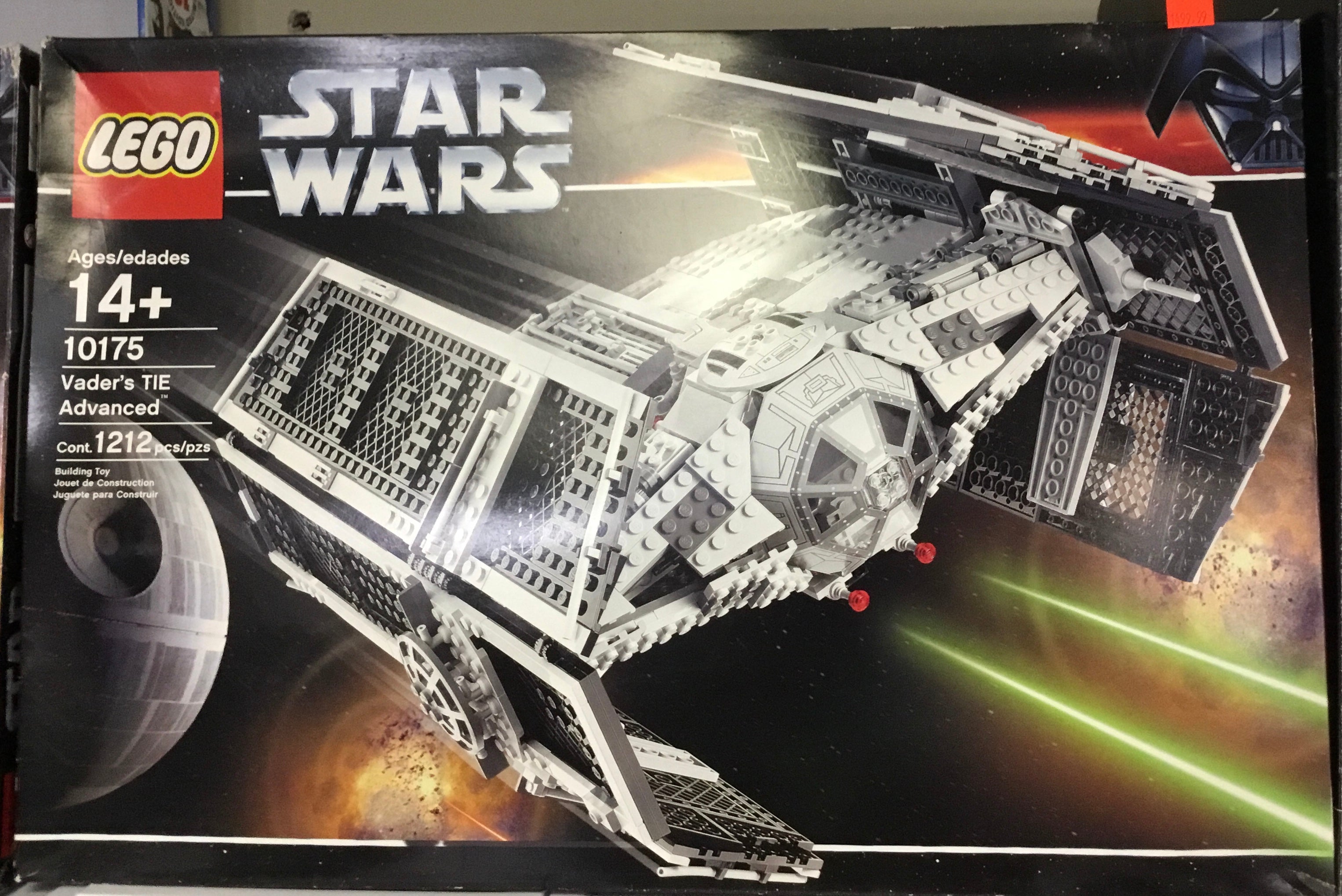 Vader's TIE Advanced UCS, 10175 – United Brick Co®