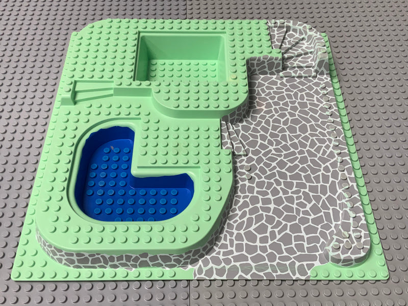 32x32 Raised Baseplate Three Level w/ Stone Ramp & Blue Pool Pattern 6092px2 LEGO®