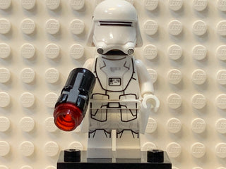 First Order Snowtrooper, sw0657 (with Kama, Backpack) Minifigure LEGO®   