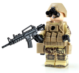 Marine Corps Infantry Desert MARPAT Custom Minifigure Custom minifigure Battle Brick   