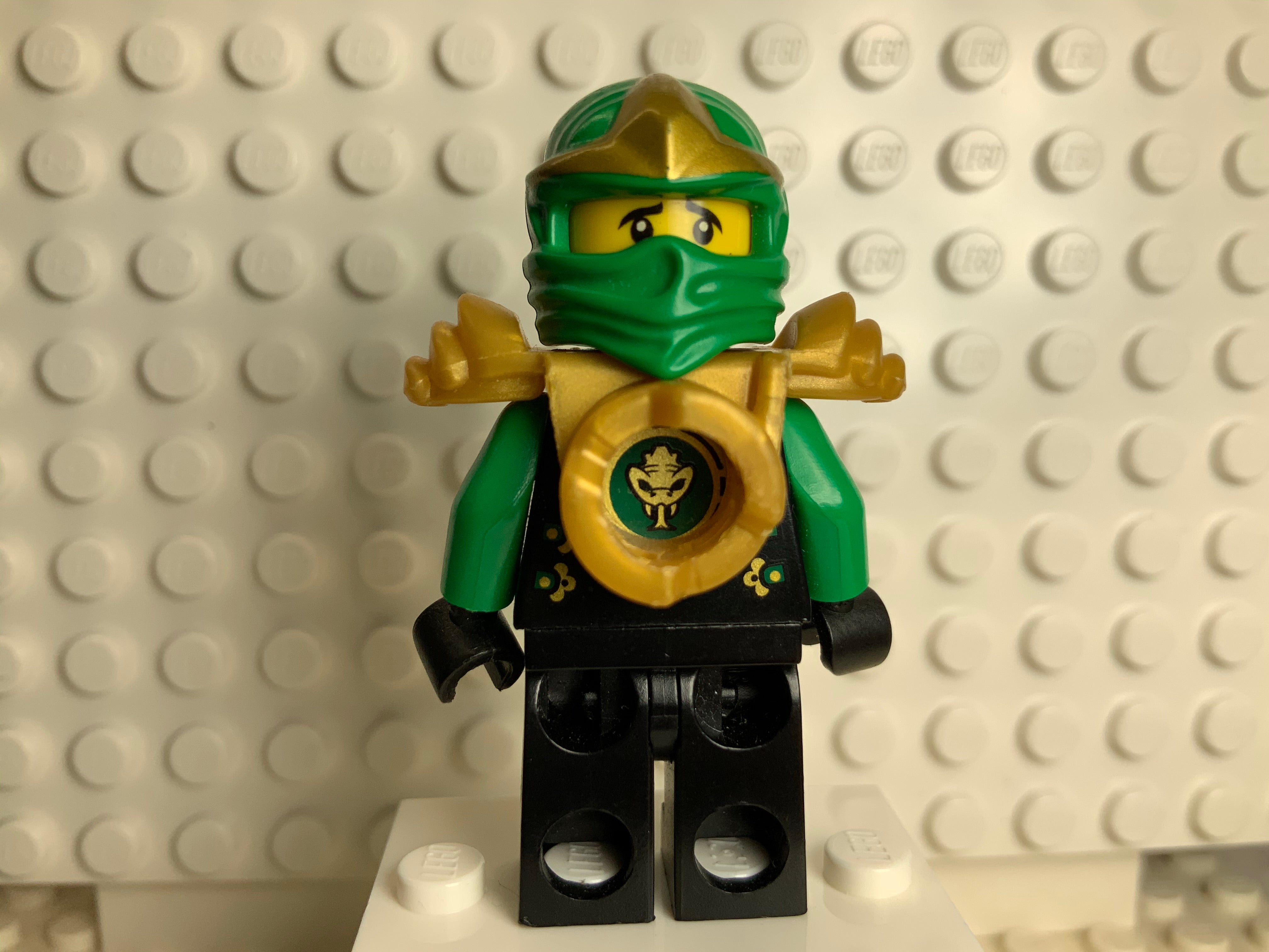 Lego ninjago hot sale kimono lloyd