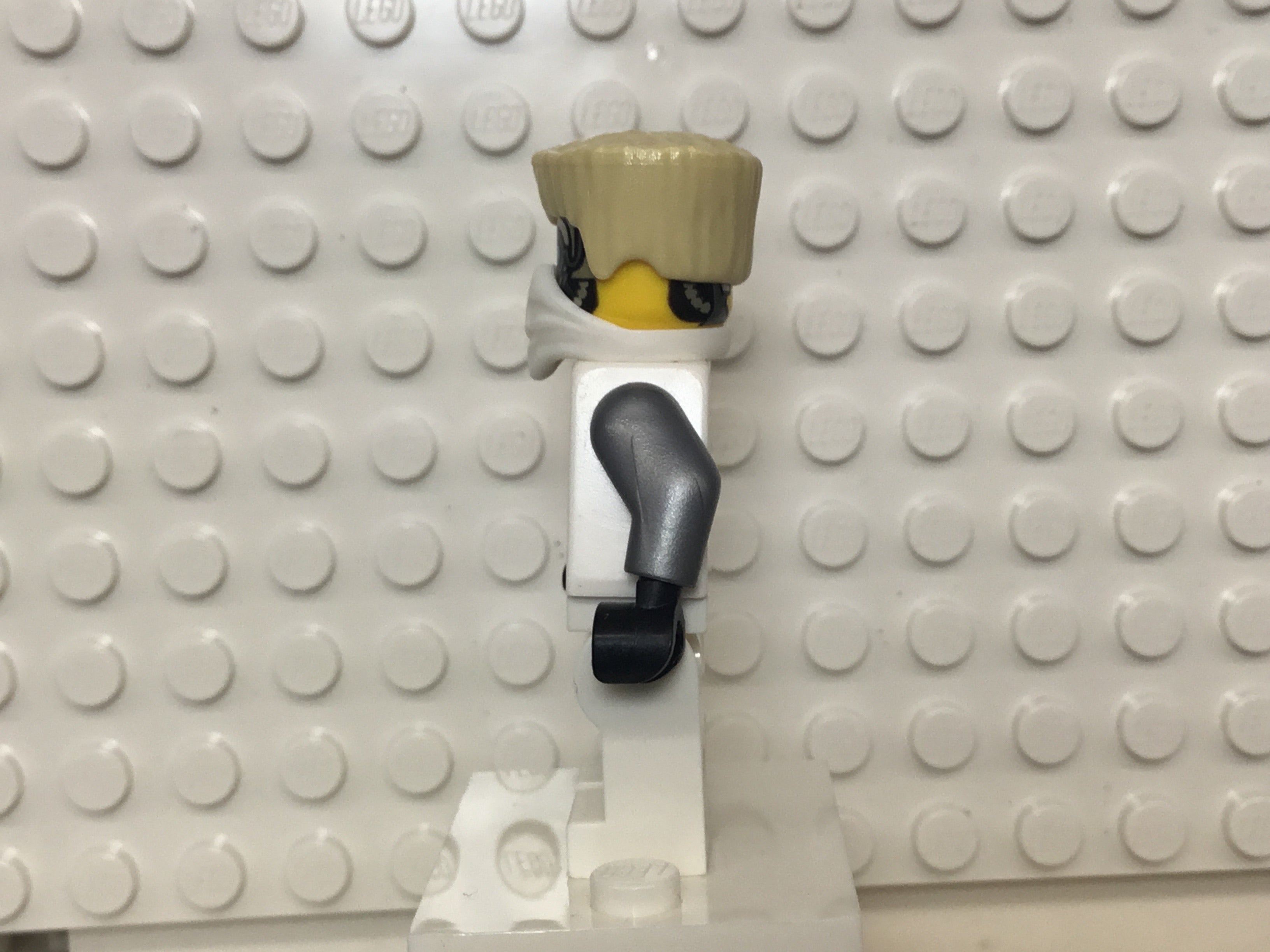 Zane (Techno Robe) Rebooted, Battle Damage, njo0085 – United